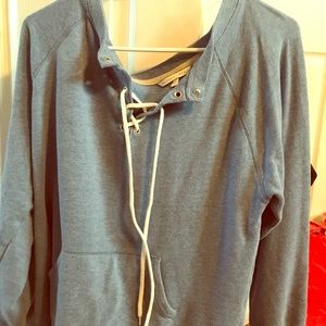 VICTORIA’s SECRET TIE UP SWEATER